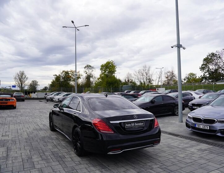 Mercedes-Benz Třídy S Sedan / Limuzína 3,0 l 190 kw