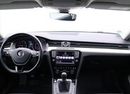 Volkswagen Passat 23