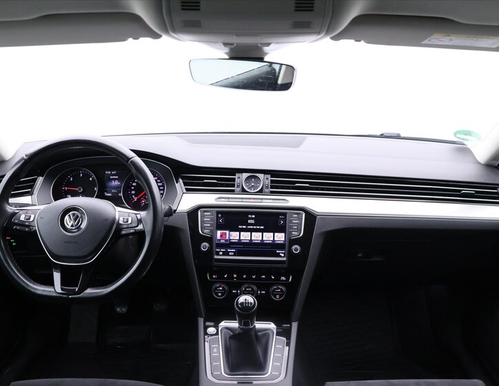 Volkswagen Passat 23