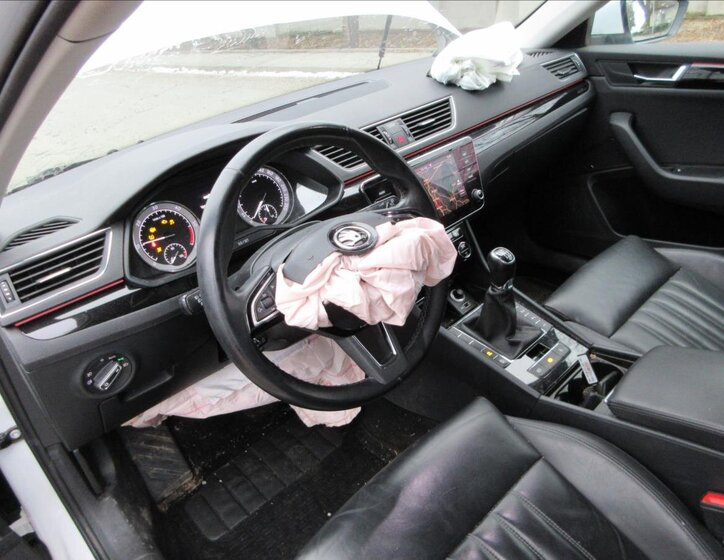 Škoda Superb Kombi 2,0 l 110 kw