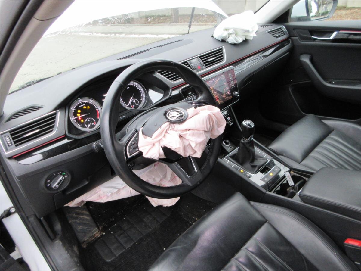 Škoda Superb Kombi 2,0 l 110 kw