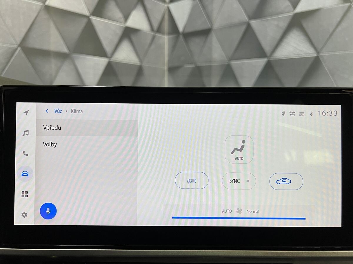 Toyota Camry Sedan / Limuzína 2,5 l 169 kw