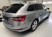 Škoda Superb Kombi 2,0 l 140 kw
