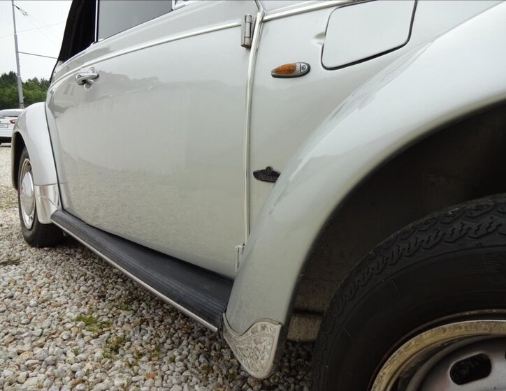Volkswagen Ostatní Kabriolet 1,2 l 25 kw