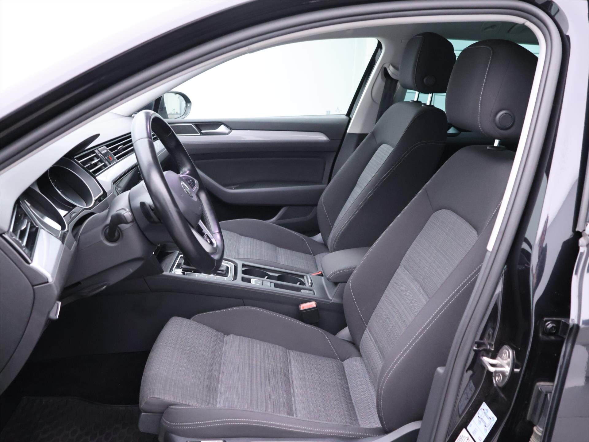 Volkswagen Passat Kombi 1,5 l 373 kw