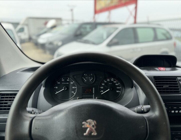 Peugeot Expert Tepee MPV 2,0 l 94 kw