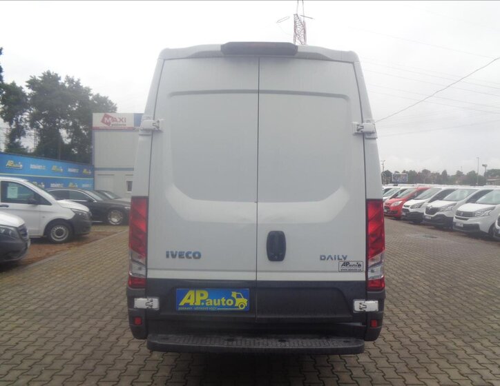 Iveco Daily Ostatní 2,3 l 115 kw