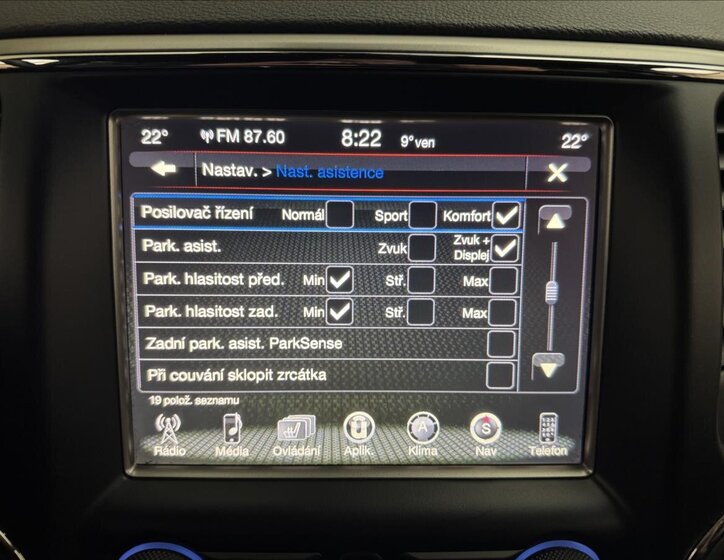 Jeep Grand Cherokee 24