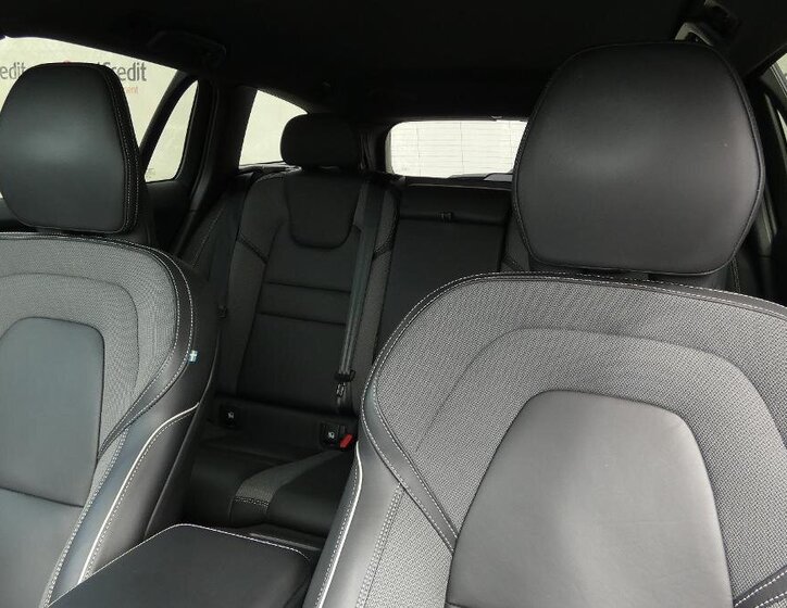 Volvo V60 Kombi 2,0 l 145 kw