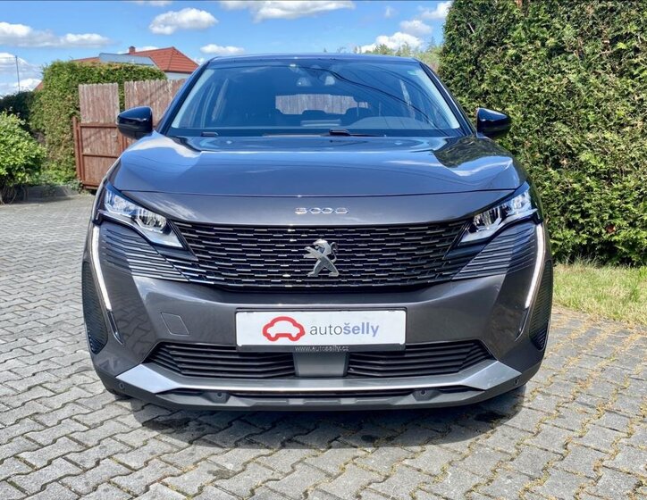 Peugeot 3008 SUV / Terénní 1,2 l 96 kw