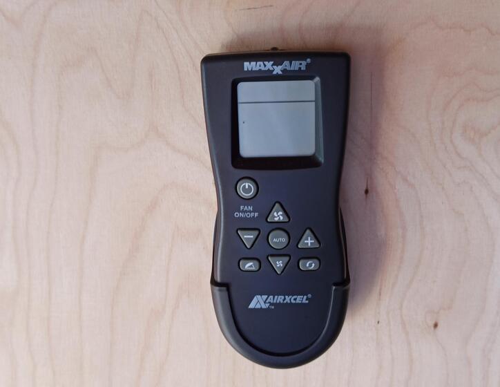 Mercedes-Benz Sprinter 27