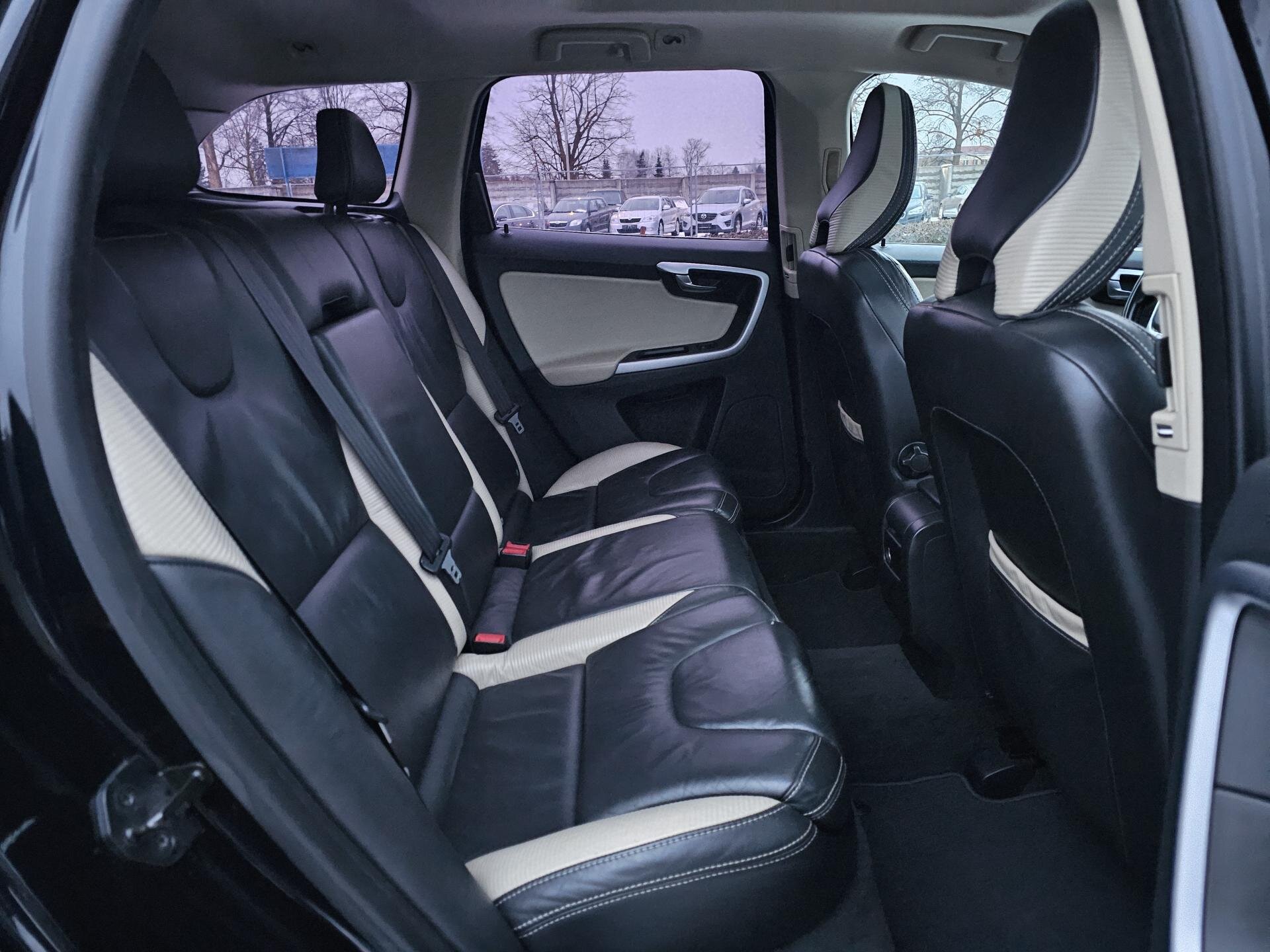 Volvo XC60 SUV 3,0 l 224 kw