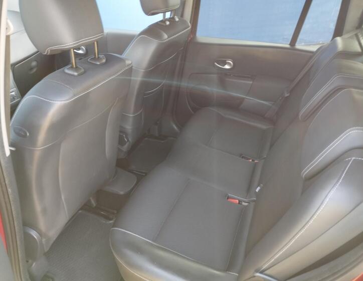 Renault Modus Hatchback 1,1 l 74 kw