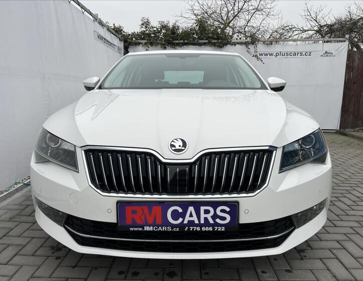 Škoda Superb 3