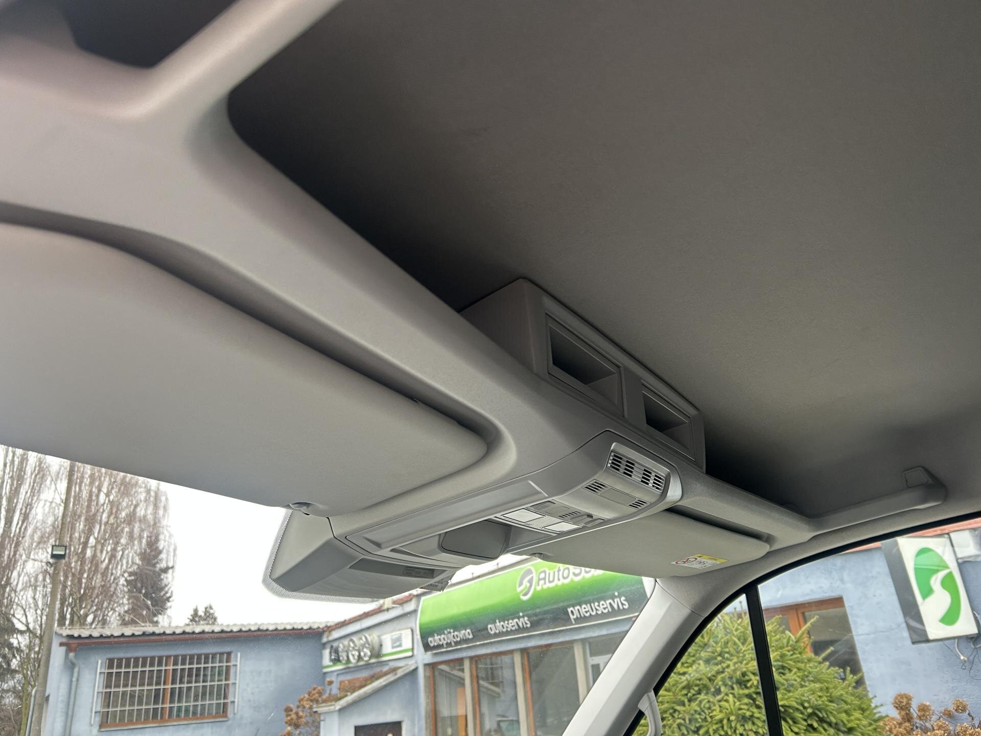 Volkswagen Crafter Užitková 2,0 l 103 kw