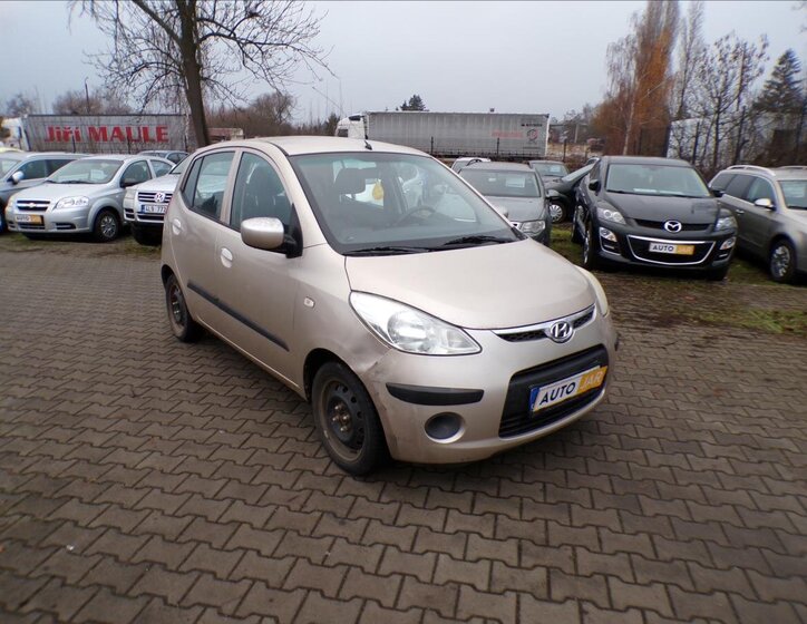 Hyundai i10 Hatchback 1,2 l 57 kw