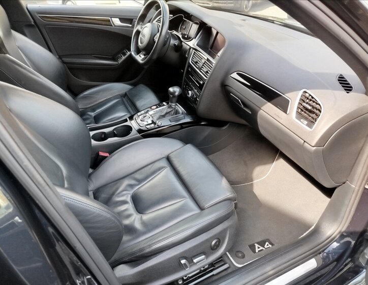 Audi A4 Kombi 2,0 l 140 kw