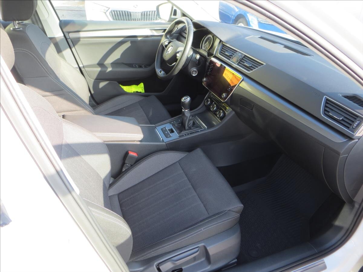 Škoda Superb Kombi 2,0 l 110 kw