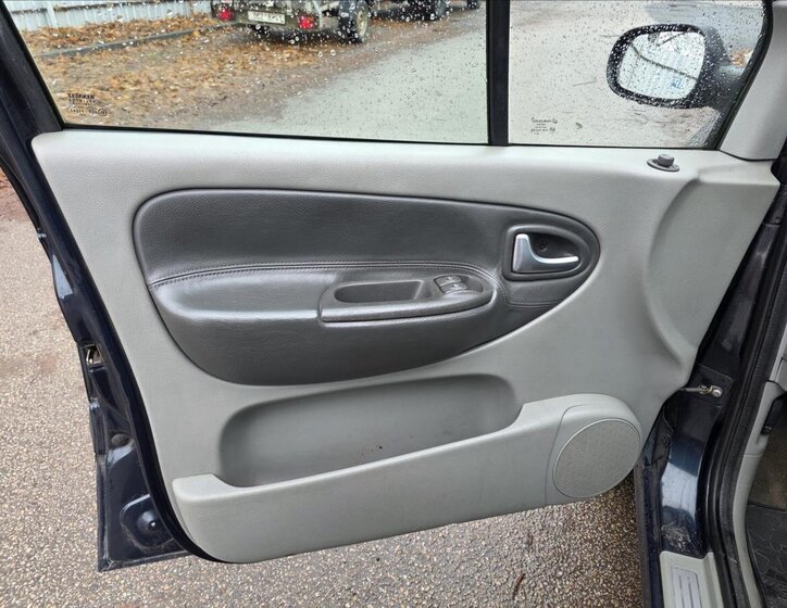 Renault Scénic Kombi 1,6 l 79 kw