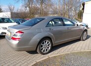 Mercedes-Benz Třídy S Sedan / Limuzína 3,0 l 173 kw