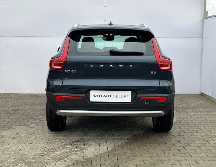 Volvo XC40 7