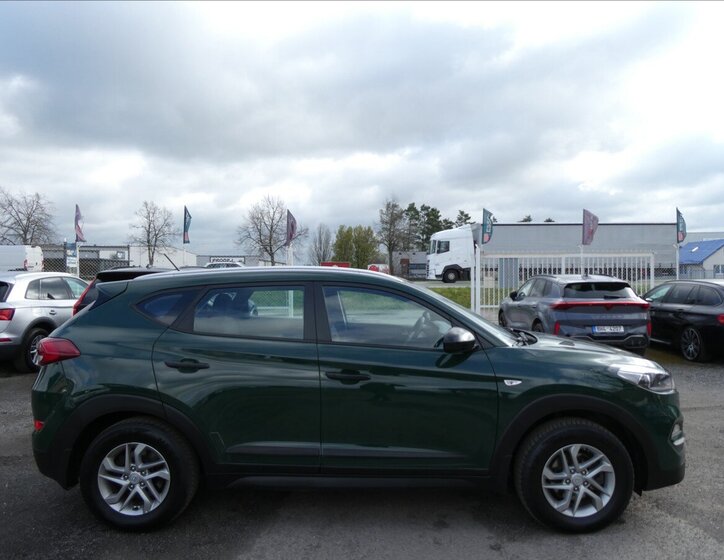 Hyundai Tucson SUV / Terénní 2,0 l 100 kw