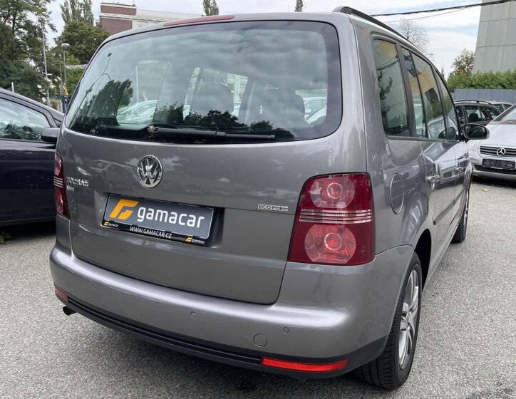 Volkswagen Touran MPV 2,0 l 80 kw
