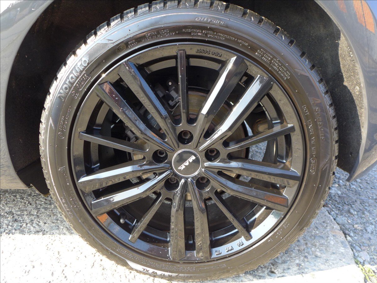 Volkswagen Golf Hatchback 1,2 l 63 kw