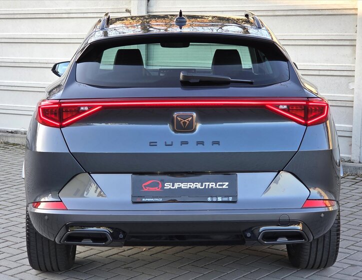 Cupra Formentor SUV / Terénní 1,5 l 110 kw