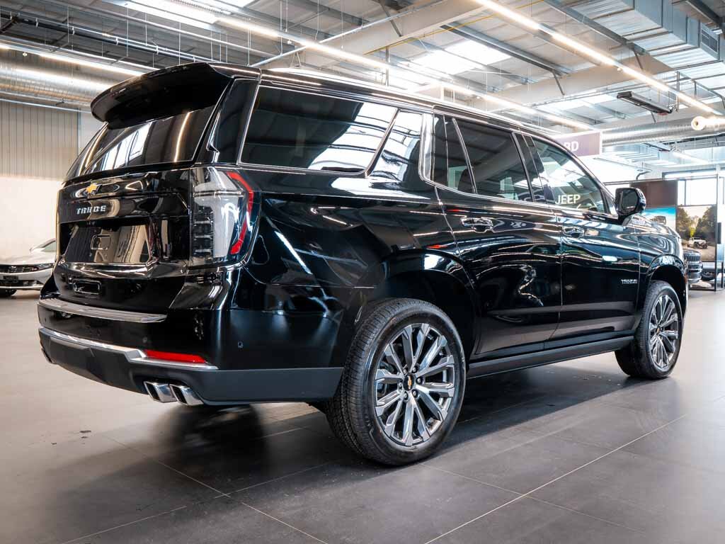 Chevrolet Tahoe SUV 6,2 l 313 kw