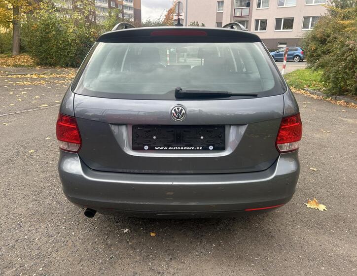 Volkswagen Golf 15