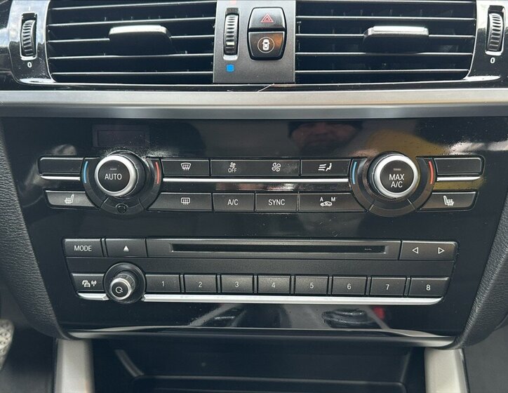 BMW X3 SUV / Terénní 2,0 l 180 kw