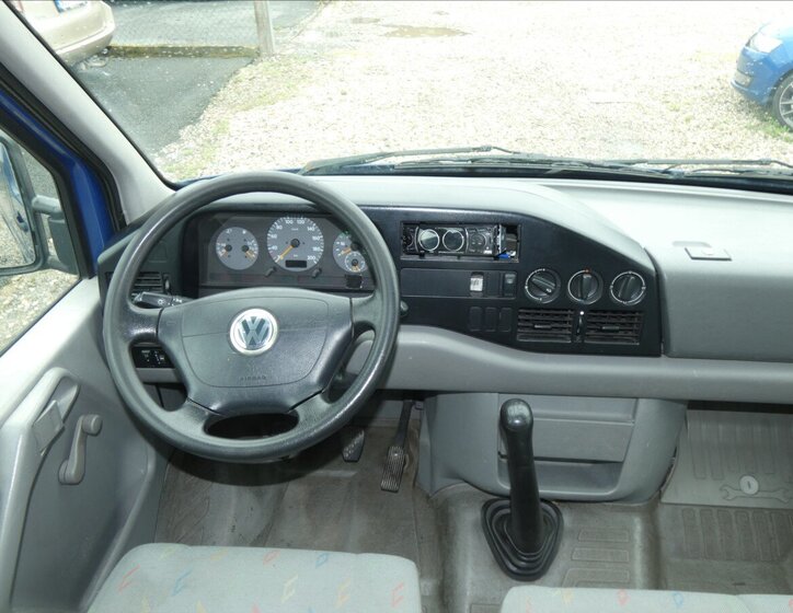 Volkswagen Ostatní Ostatní 2,5 l 70 kw