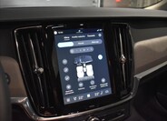 Volvo V90 38