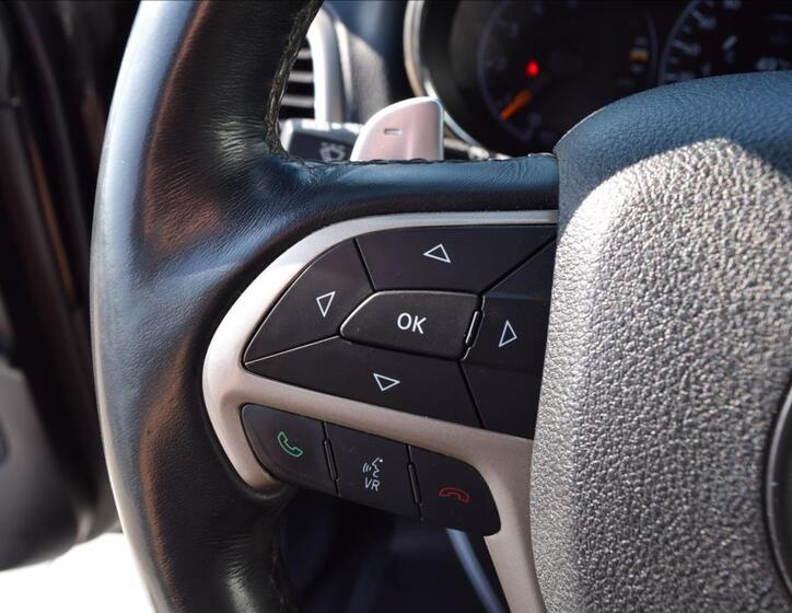 Jeep Grand Cherokee 33