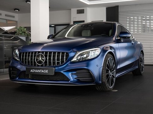 Mercedes-Benz Třídy C Kupé 3,0 l 287 kw