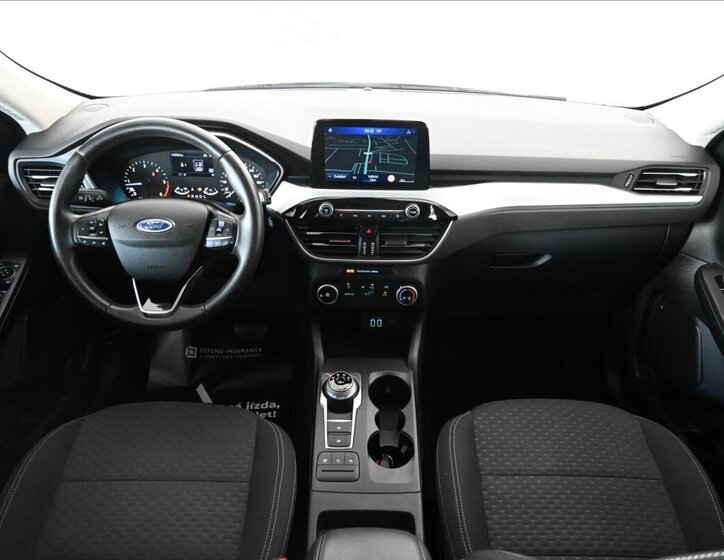 Ford Kuga SUV / Terénní 1,5 l 88 kw