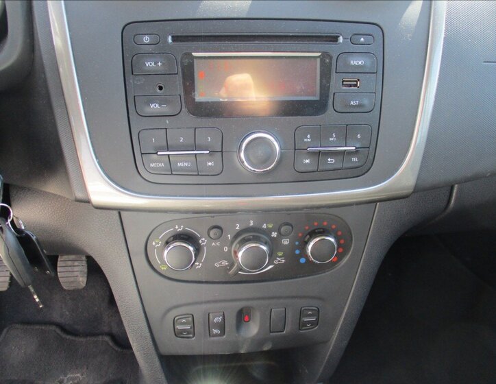 Dacia Logan Kombi 1,1 l 54 kw