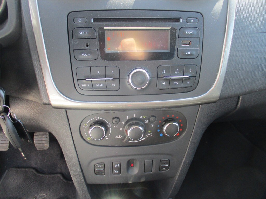 Dacia Logan Kombi 1,1 l 54 kw