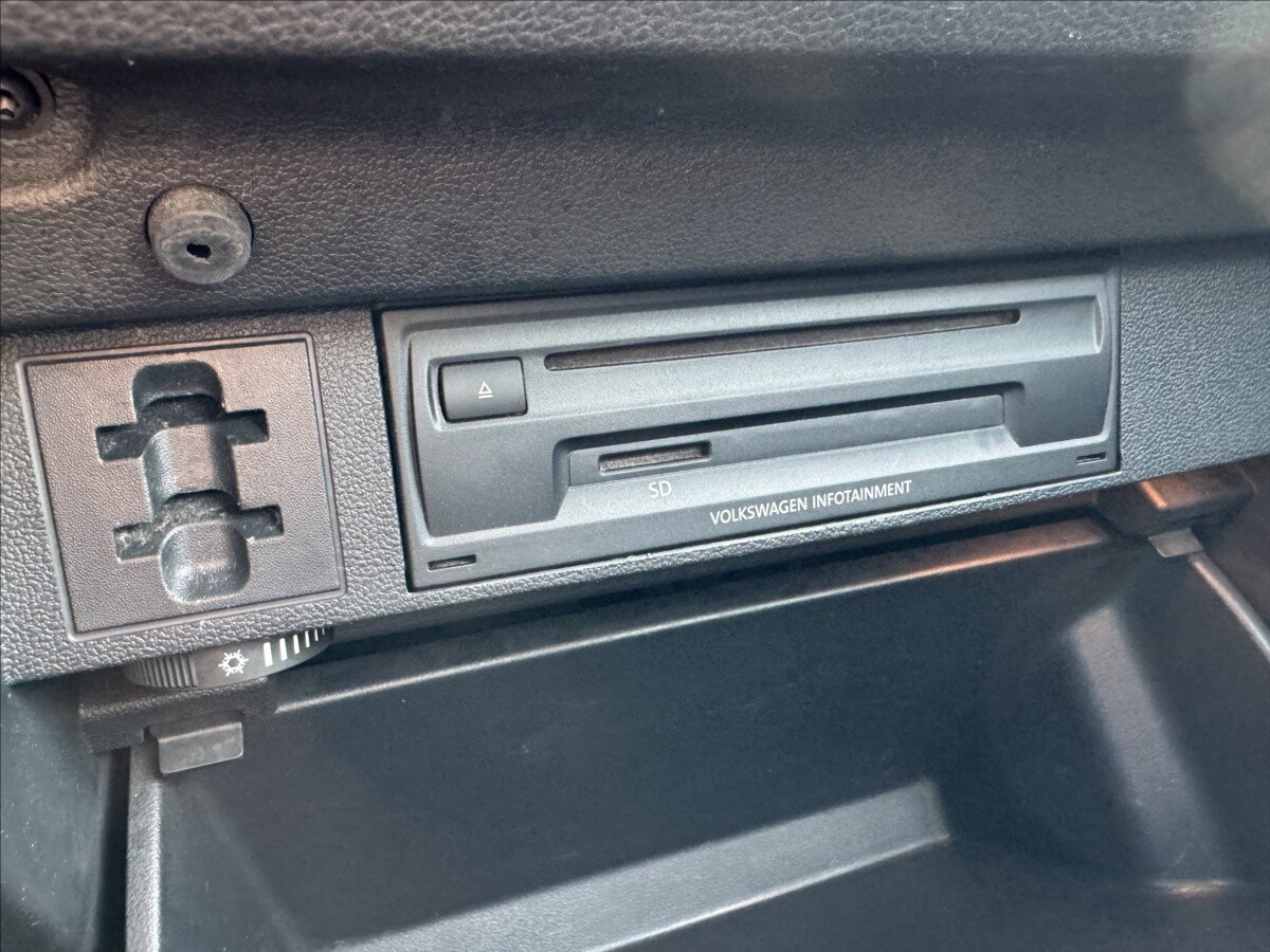 Volkswagen Tiguan SUV / Terénní 1,4 l 92 kw