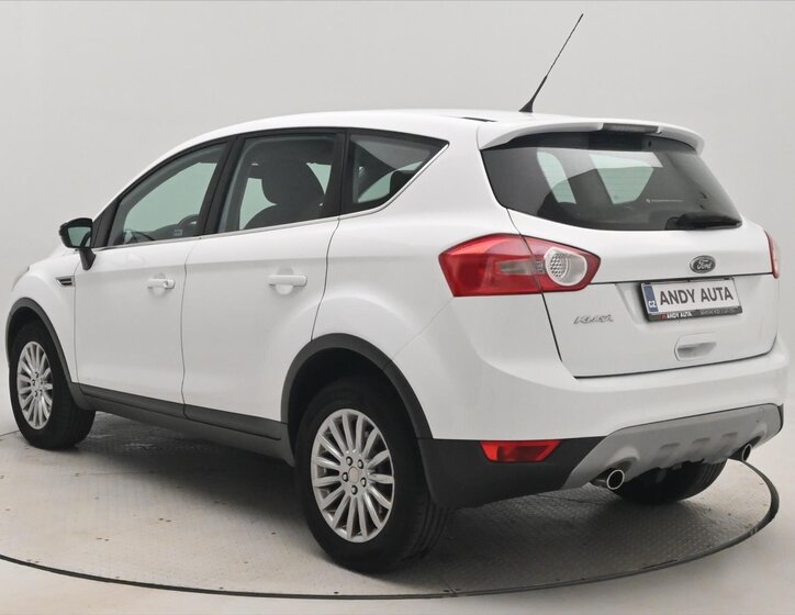 Ford Kuga SUV / Terénní 2,0 l 103 kw