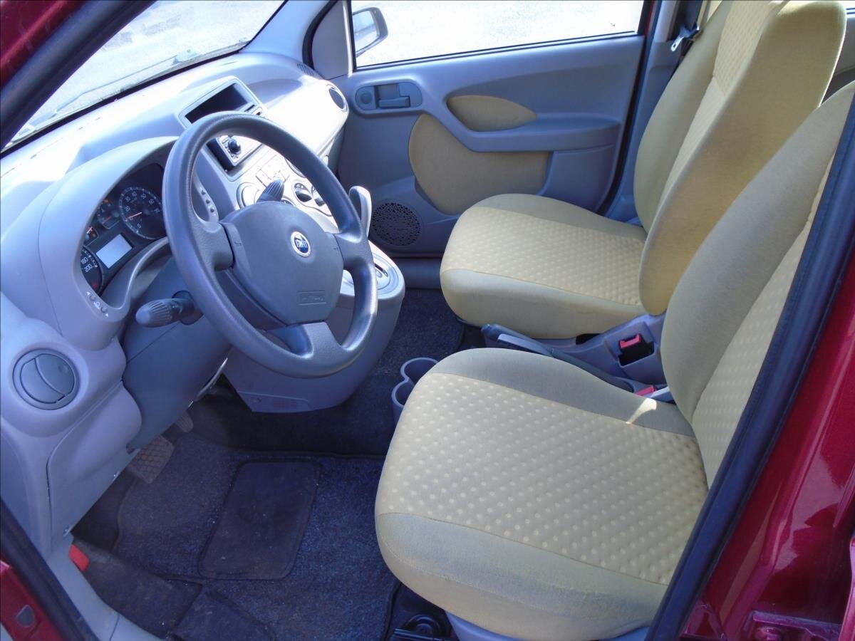 Fiat Panda Hatchback 1,2 l 44 kw