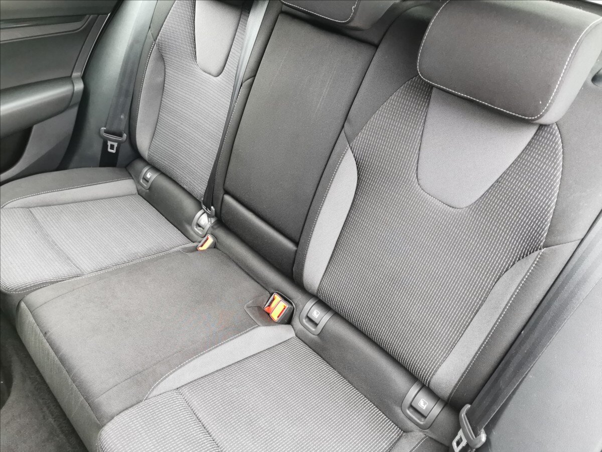 Škoda Octavia Kombi 2,0 l 85 kw