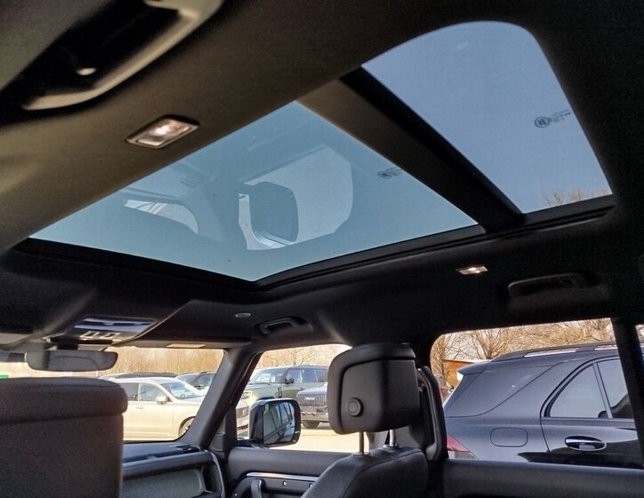 Land Rover Defender SUV / Terénní 3,0 l 258 kw