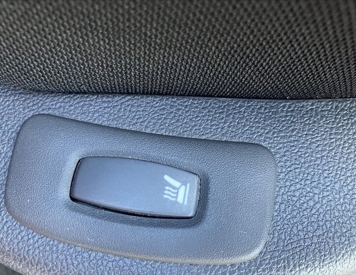 Renault Clio Hatchback 898,0 56 kw