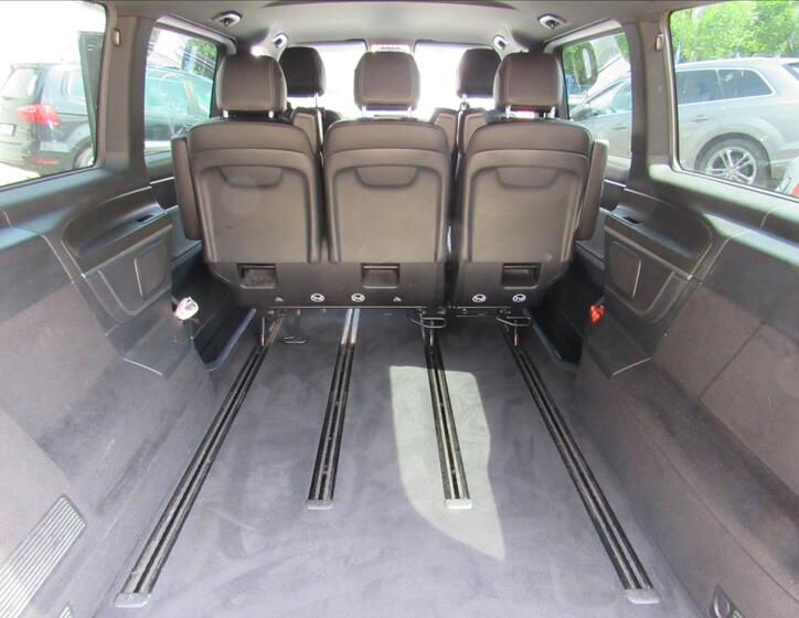 Mercedes-Benz Třídy V 28