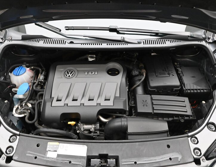 Volkswagen Touran MPV 1,6 l 77 kw