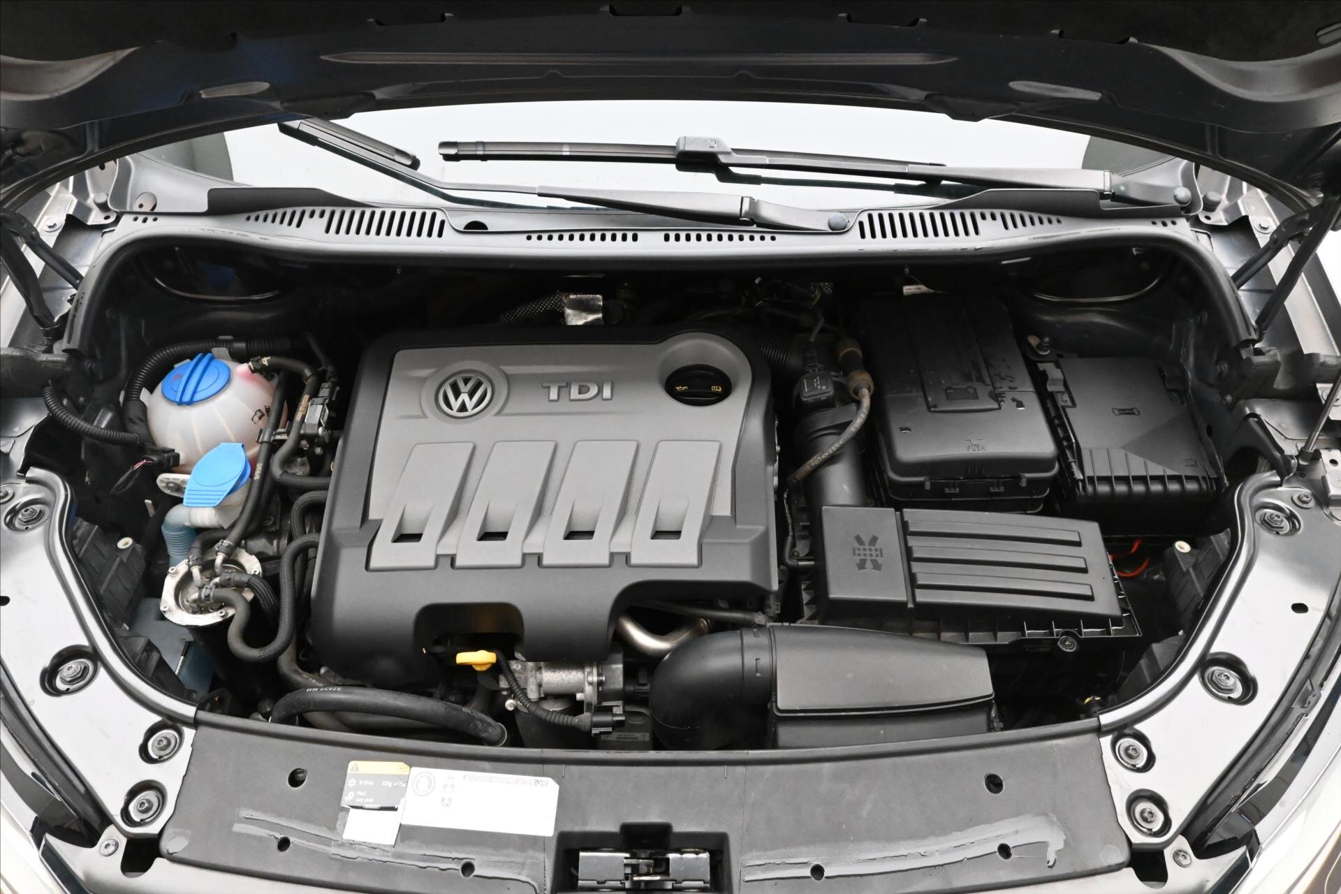 Volkswagen Touran MPV 1,6 l 77 kw