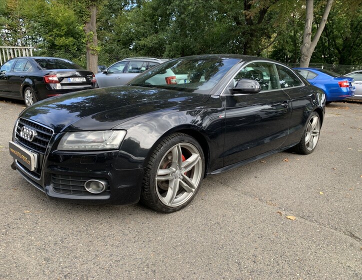 Audi A5 1