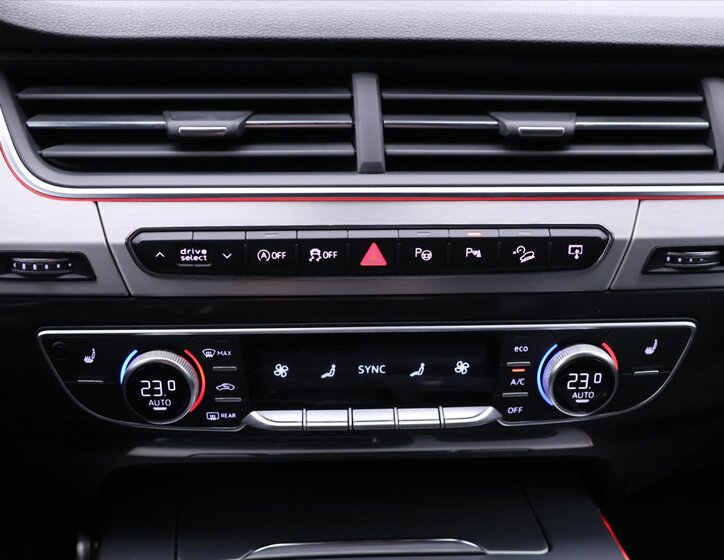 Audi Q7 SUV / Terénní 3,0 l 200 kw